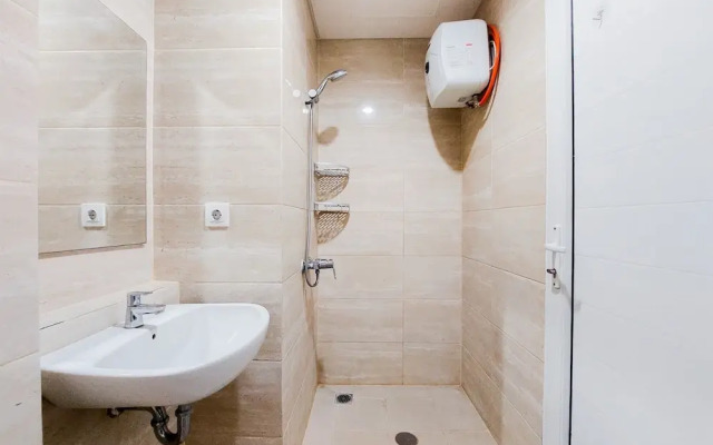 Comfort and Modern Look 2BR Apartment Springwood Residence