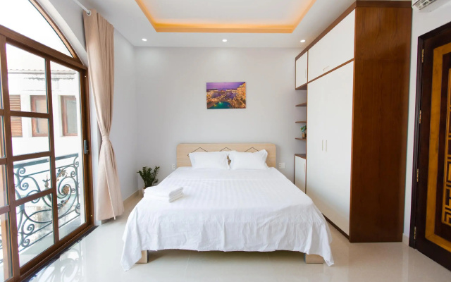 CBD Home - Home in Central - The Art