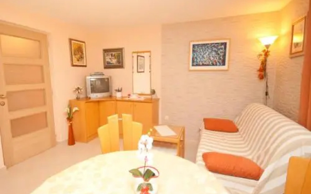 Apartments Nadica