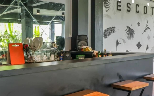 Escotel Krisnantara by OYO Rooms