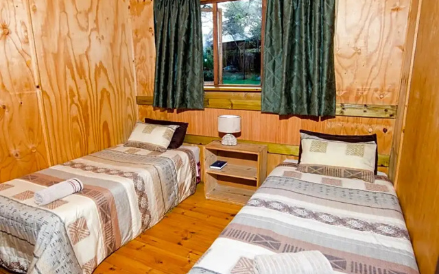 Hippo Water Front Lodge