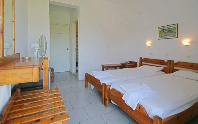Camelia Hotel