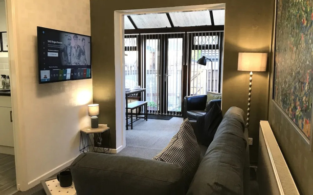 Sleeps up to 7, Parking, Office, Preston Nr M6/m65