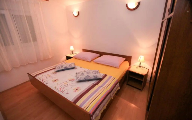 Apartments Anita Rogoznica