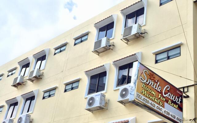 Отель Smile Court Pattaya Паттайя вид на фасад