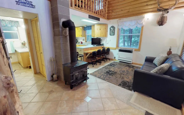 The Cabin at Lydias Canyon