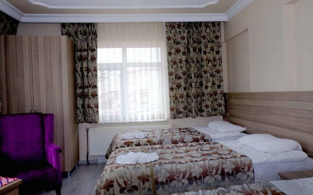 Sarimese Hotel
