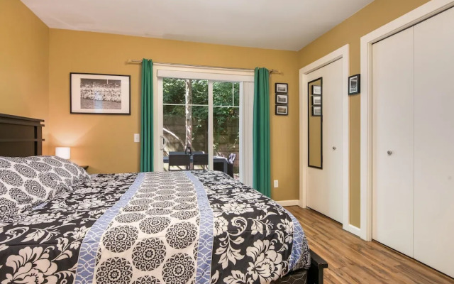 Seattle Vacation Home: The Fields of Dreams