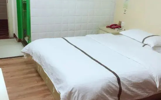 Yimi Hotel (Guangzhou Tangxia Tangde Garden)
