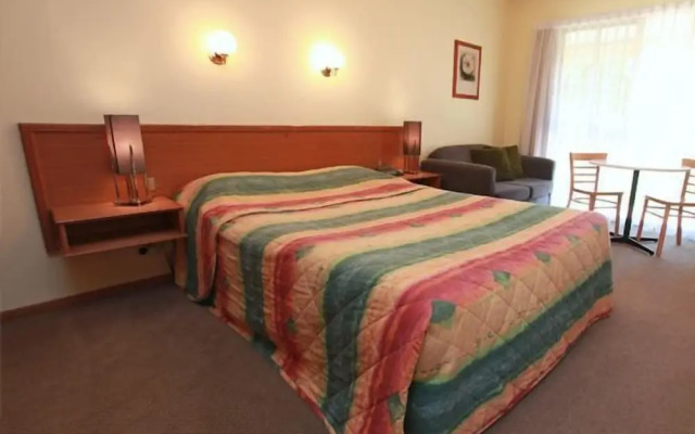 Mansfield Valley Motor Inn