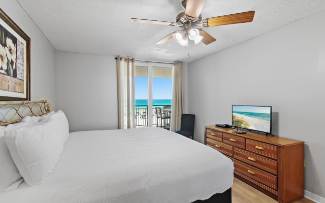 Nautilus 1303 by RealJoy Vacations