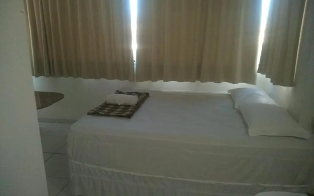 Lax Hotel