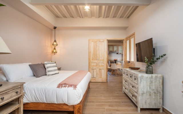 Casa Pandurata Luxury Apartments in Centro, San Miguel de Allende
