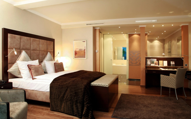 Le Mirador Resort & Spa