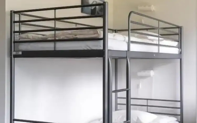 Trolltunga Hostel