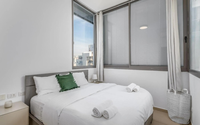 Ben Gurion Area - Modern 2 BDR with balcony
