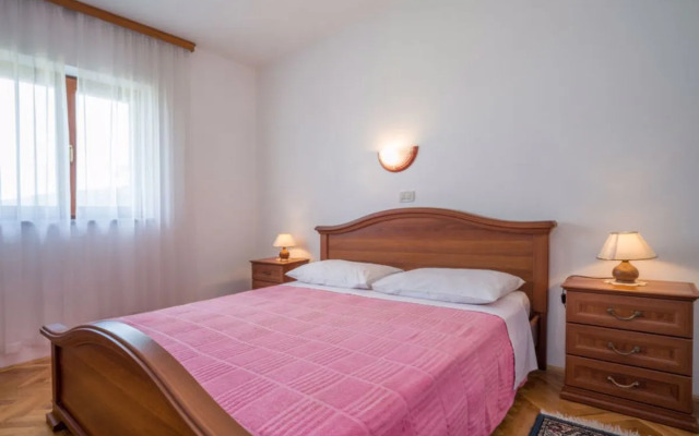 Apartment Fuma St.Georges-de-Montclard 39435