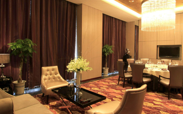 Zhong Lian Yuehai International Hotel