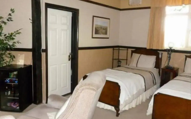 School Lodge Country Guesthouse