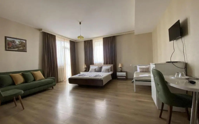 Hotel Legiandro Surami