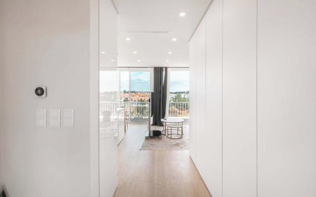 Ocean Apartment by Olala Homes