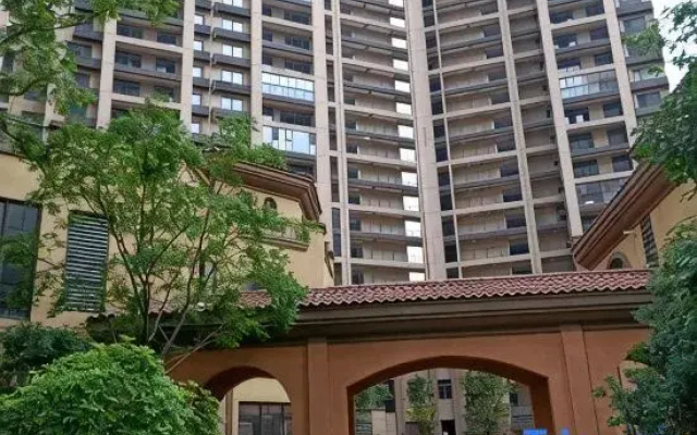 Shangyu Homestay (Guilin Wuhu International Shop)