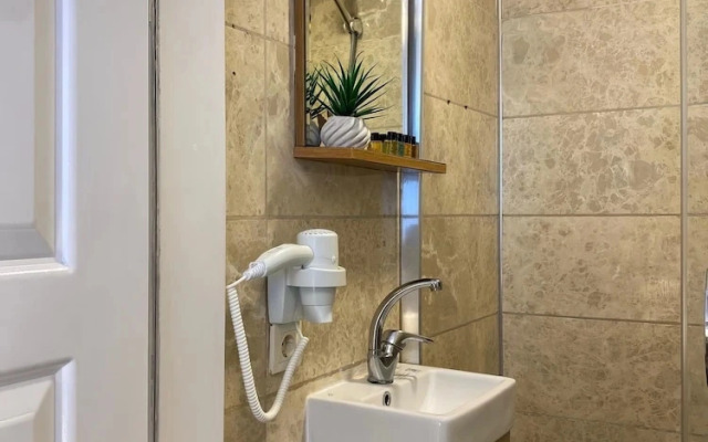 Pera Standard Rooms