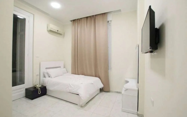 Cairo Crown Hotel