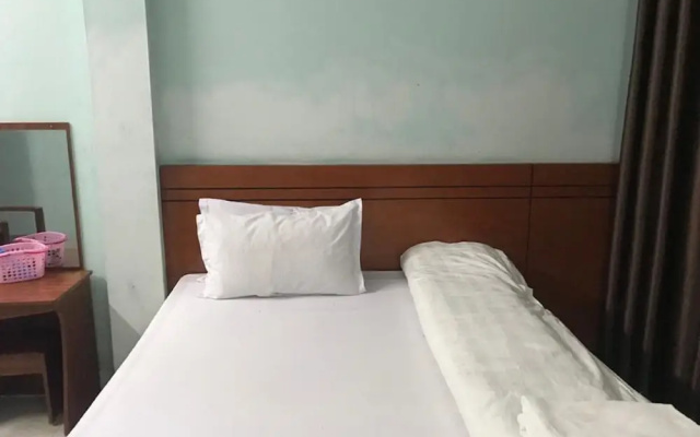 Spot On 1020 Mai Linh 2 Motel