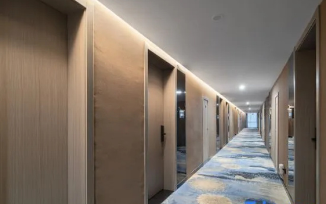 Praise Hotel