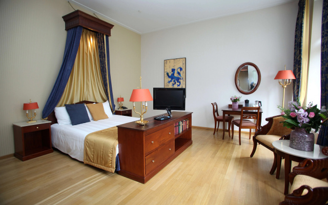 Grand Hotel Karel V