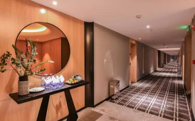 New Space Grand Hotel