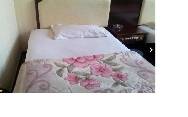 Yaxing Inn