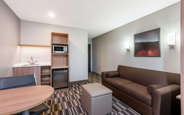 Microtel Inn & Suites By Wyndham New Martinsville