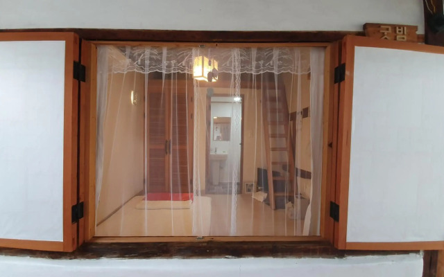 Greem Guesthouse