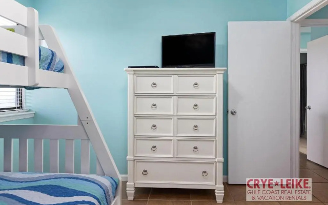 Sea Breeze #305 by Southern Vacation Rentals