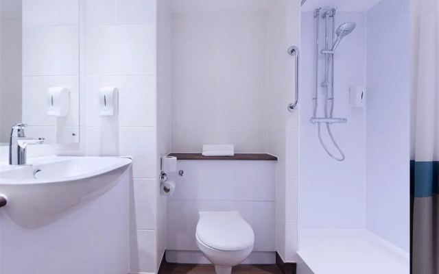 Travelodge Chester Central