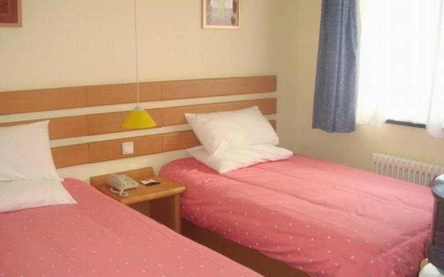Home Inn Anhuaqiao