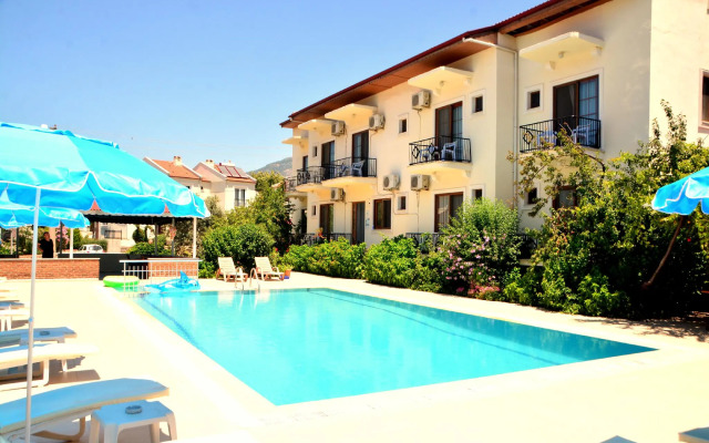 Cennet Hotel