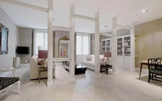 Genteel Home Huertas