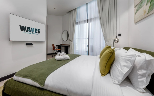 Waves - Top Waterfront 2BR Apartment in Business Bay