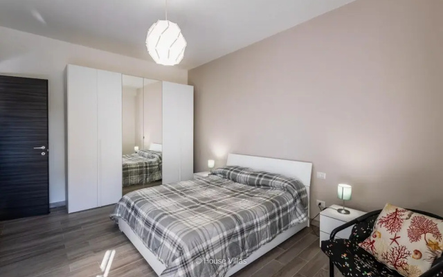 Albachiara in Avola With 2 Bedrooms and 1 Bathrooms