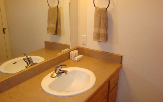 Tierra Del Sol 1 by MoabCondos4Rent