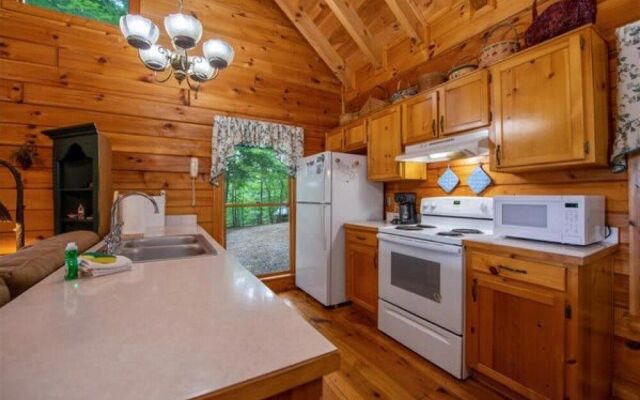 Breezy Mountain View-hot tub and Fishing