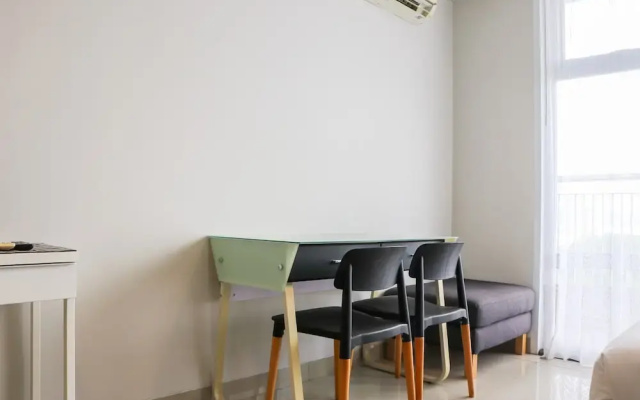 Spacious And Strategic Studio Apartment At Dago Suites