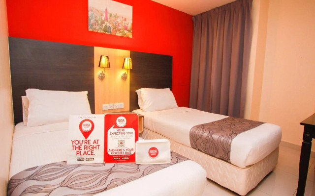 OYO 786 The Citilite Hotel