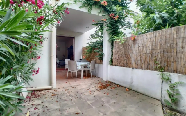 Appartement Saintes-Maries-de-la-Mer, 2 pièces, 4 personnes - FR-1-475-25