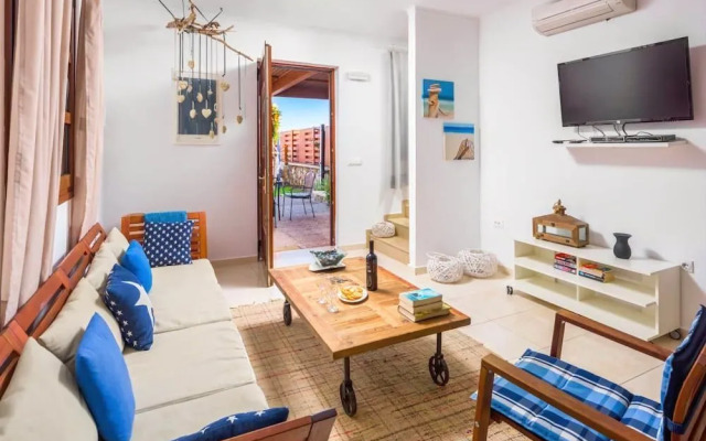 Lindos Sapphire