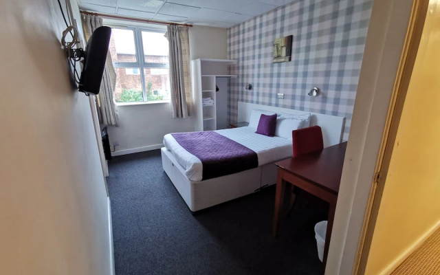 Goosepool Hotel