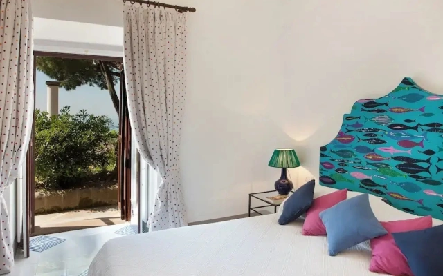 Torre Sponda - Cisterna Private Beach